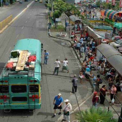 Lasensacional.com Radio-Metrocentro San Miguel